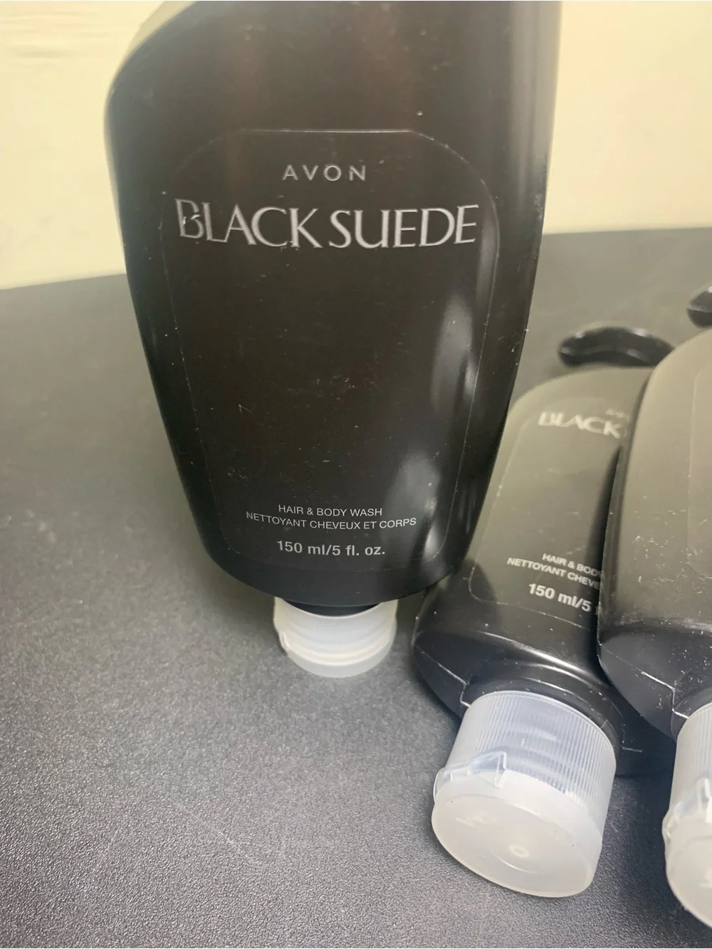 Men’s Avon Black Suede Shower Gel (Lot of 6) 150ml/5oz